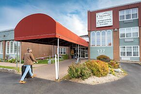 Claymore inn & Suites