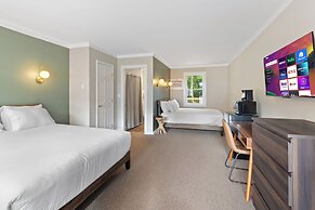 Inn 32