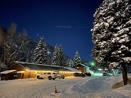 Wolf Creek Ranch Ski Lodge