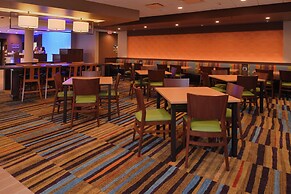 Fairfield Inn & Suites Fremont