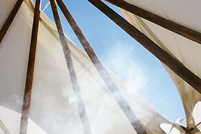 The Amigo Motor Lodge