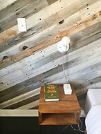 The Amigo Motor Lodge