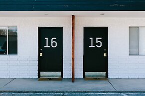 The Amigo Motor Lodge