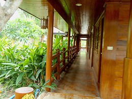 Saksuay Klangdoi Resort