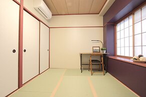 Toyotaya Hostel
