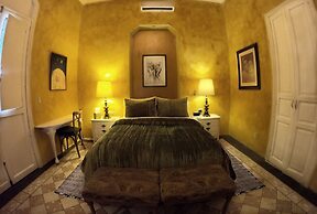 La Perla Hotel Boutique B&B