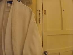 La Perla Hotel Boutique B&B