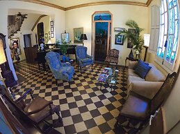 La Perla Hotel Boutique B&B