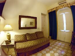 La Perla Hotel Boutique B&B