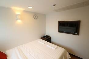 TRIPSTAY Myeongdong