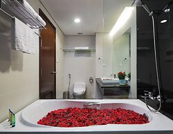 Central Palace Hotel