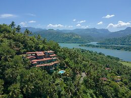 The Albatross, Kandy