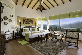 The Albatross, Kandy