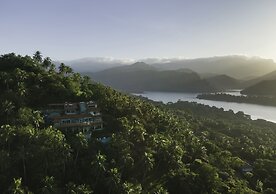 The Albatross, Kandy