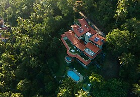 The Albatross, Kandy