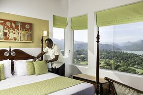 The Albatross, Kandy