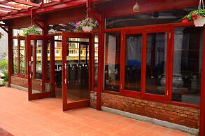 Chapa Dew Boutique Hotel