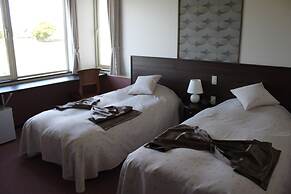 Petit Hotel Blanc Fleur