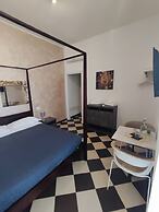 Manì Rooms