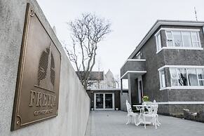 Freyja Guesthouse & Suites