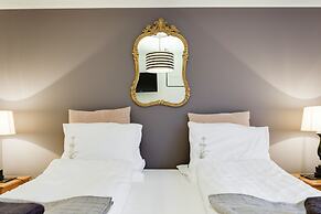 Freyja Guesthouse & Suites