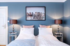 Freyja Guesthouse & Suites