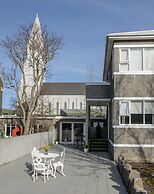 Freyja Guesthouse & Suites