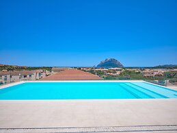 Felix Hotels - Hotel Residence Porto San Paolo