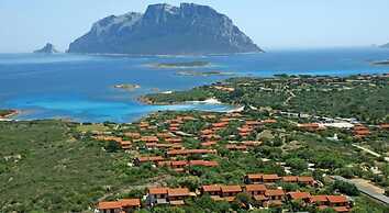 Felix Hotels - Hotel Residence Porto San Paolo