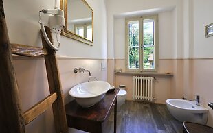 Un Petit Paradis
