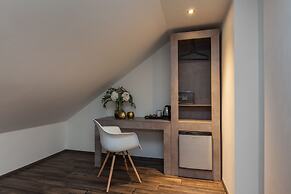 Gorgeous Prague Rooms