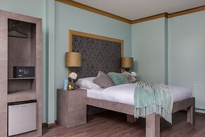 Gorgeous Prague Rooms