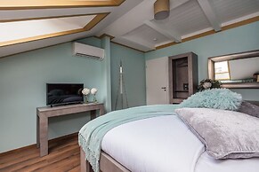 Gorgeous Prague Rooms