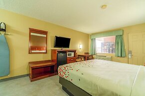 Crown Inn By OYO Denver Tx