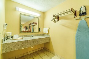 Crown Inn By OYO Denver Tx