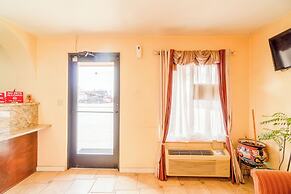 Crown Inn By OYO Denver Tx