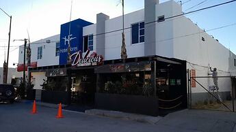 Hotel Flores