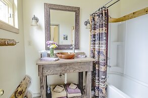 The Silver Lake Lodge