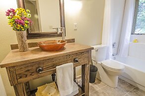 The Silver Lake Lodge