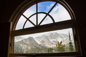 The Silver Lake Lodge