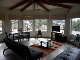 Hotel y Departamentos Dein Haus