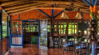 Finca Hotel Bosques del Samán Alcalá
