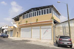 Euro Hostal - Hostel