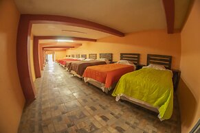 Euro Hostal - Hostel