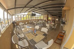 Euro Hostal - Hostel