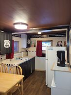Chinook Cabins & RV Park