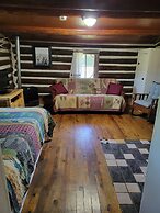 Chinook Cabins & RV Park