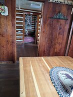 Chinook Cabins & RV Park