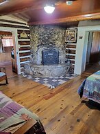 Chinook Cabins & RV Park