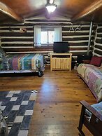 Chinook Cabins & RV Park
